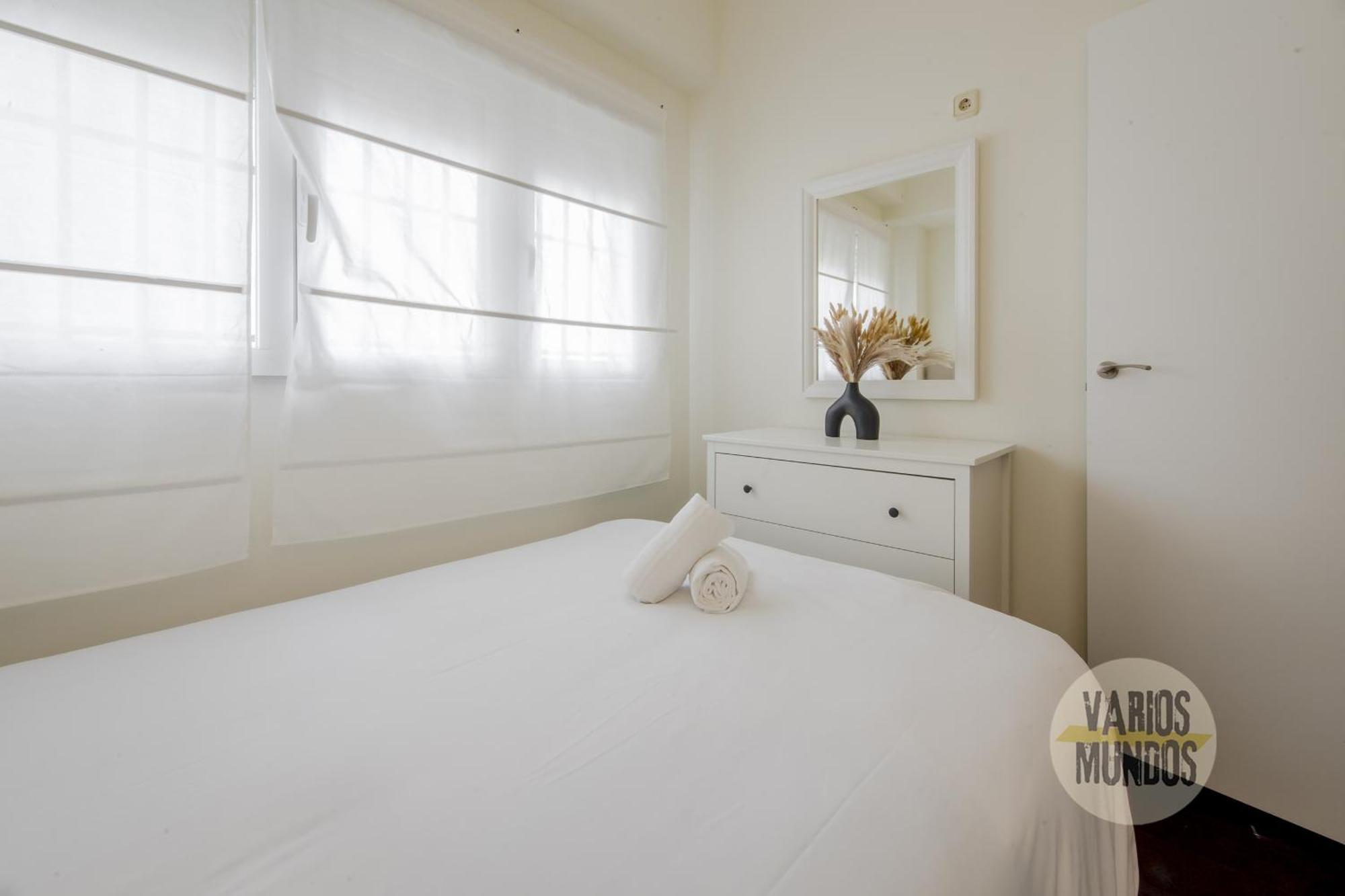 Tiny Apt Para 3Pax En La Plaza De Chueca マドリード エクステリア 写真